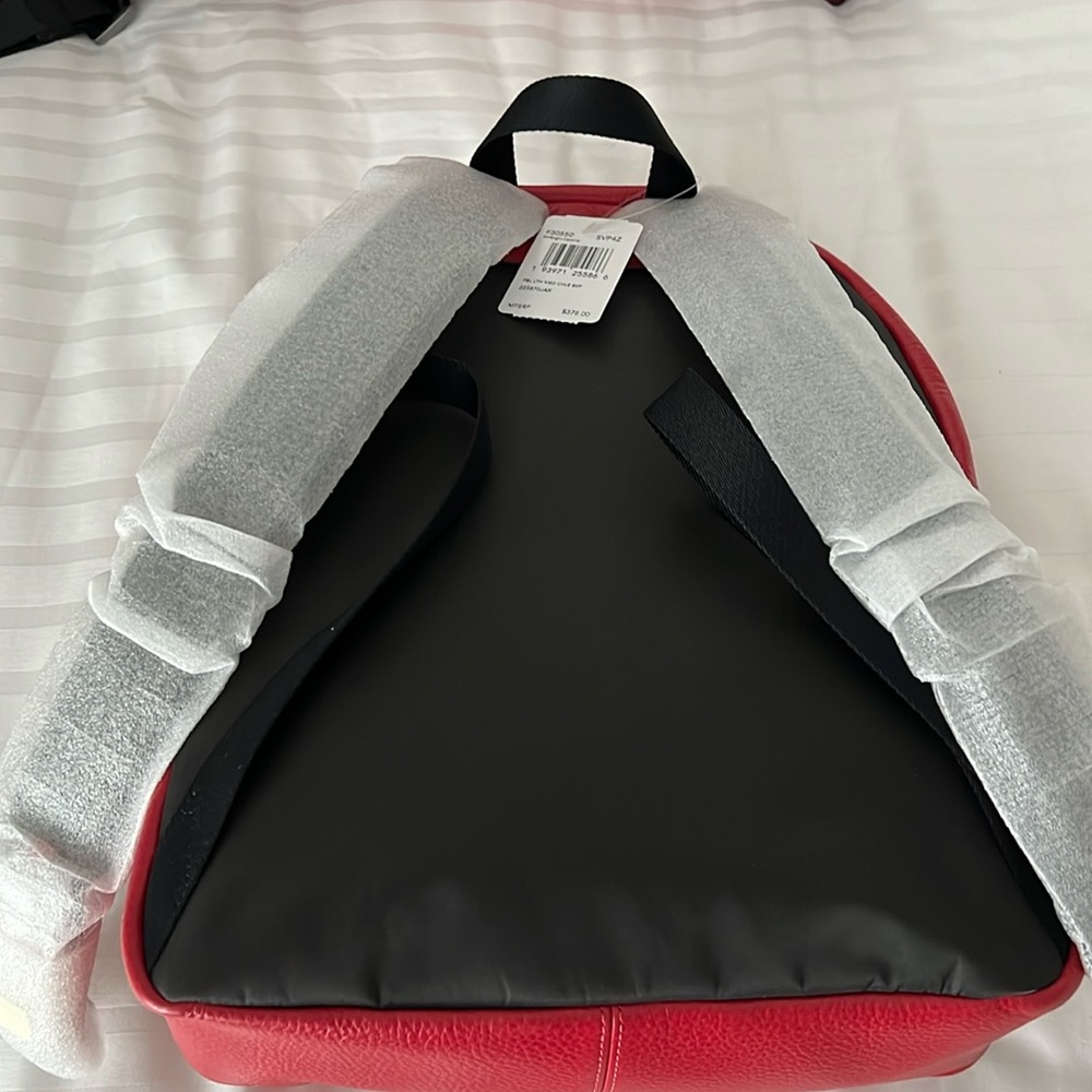 Brand Coach Backpack - Picture 2 of 2